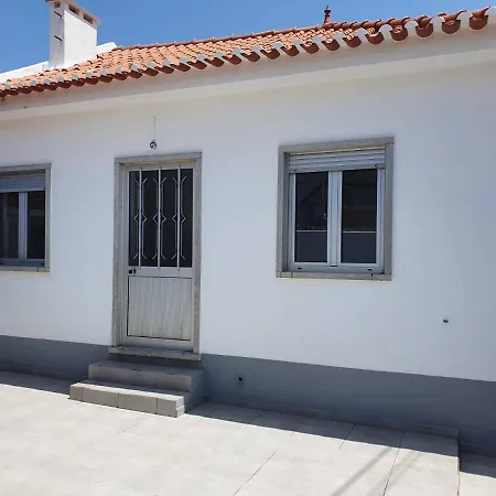 Casa Da Avó Laurinda * Valado de Frades