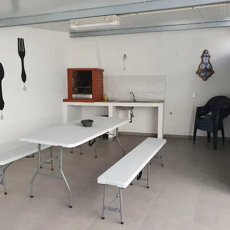Casa Da Avó Laurinda * Valado de Frades