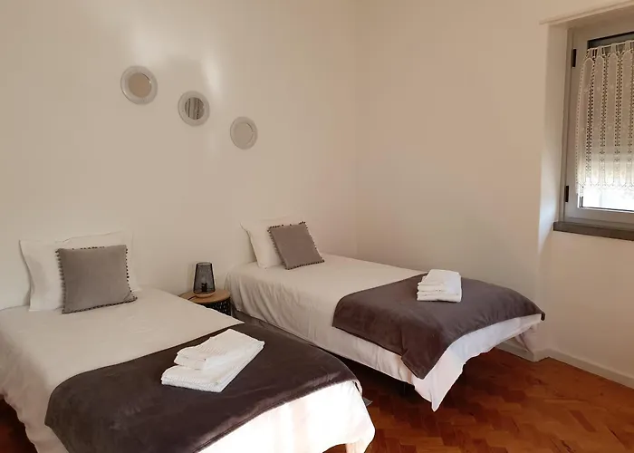 Casa Da Avo Laurinda * 瓦尔杜德弗拉德斯